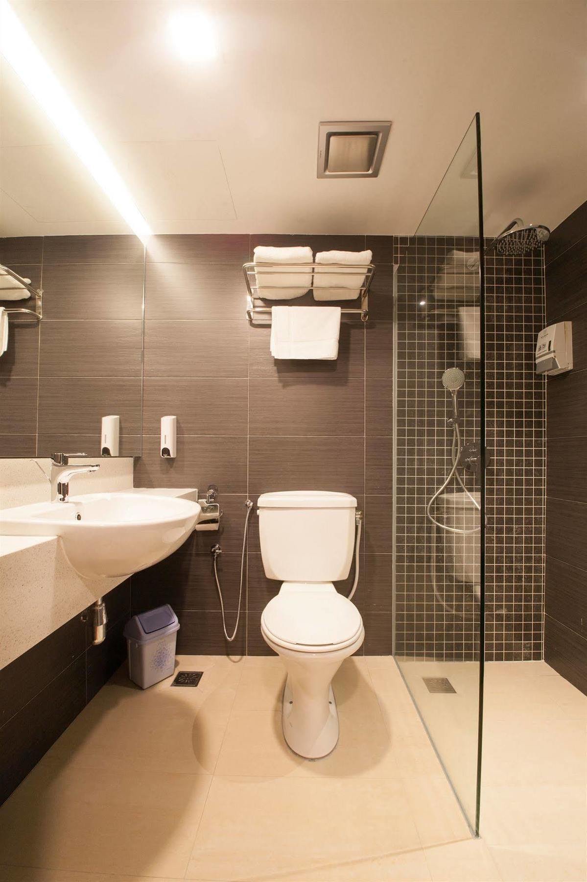 Hotel Malaysia Джордж Таун Екстериор снимка